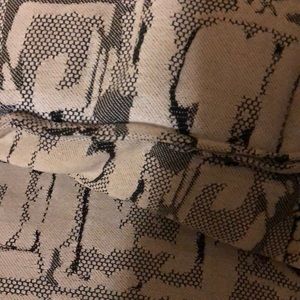 Meet your Posher, Jenny